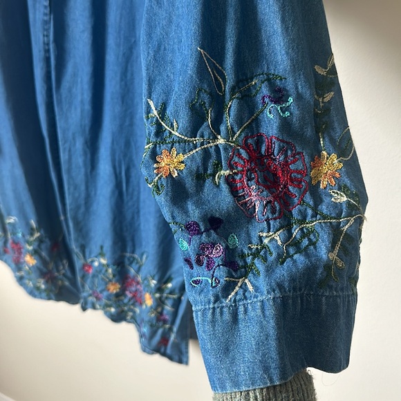 Vintage Roamans Denim Embroidered Cardigan - Picture 4 of 6